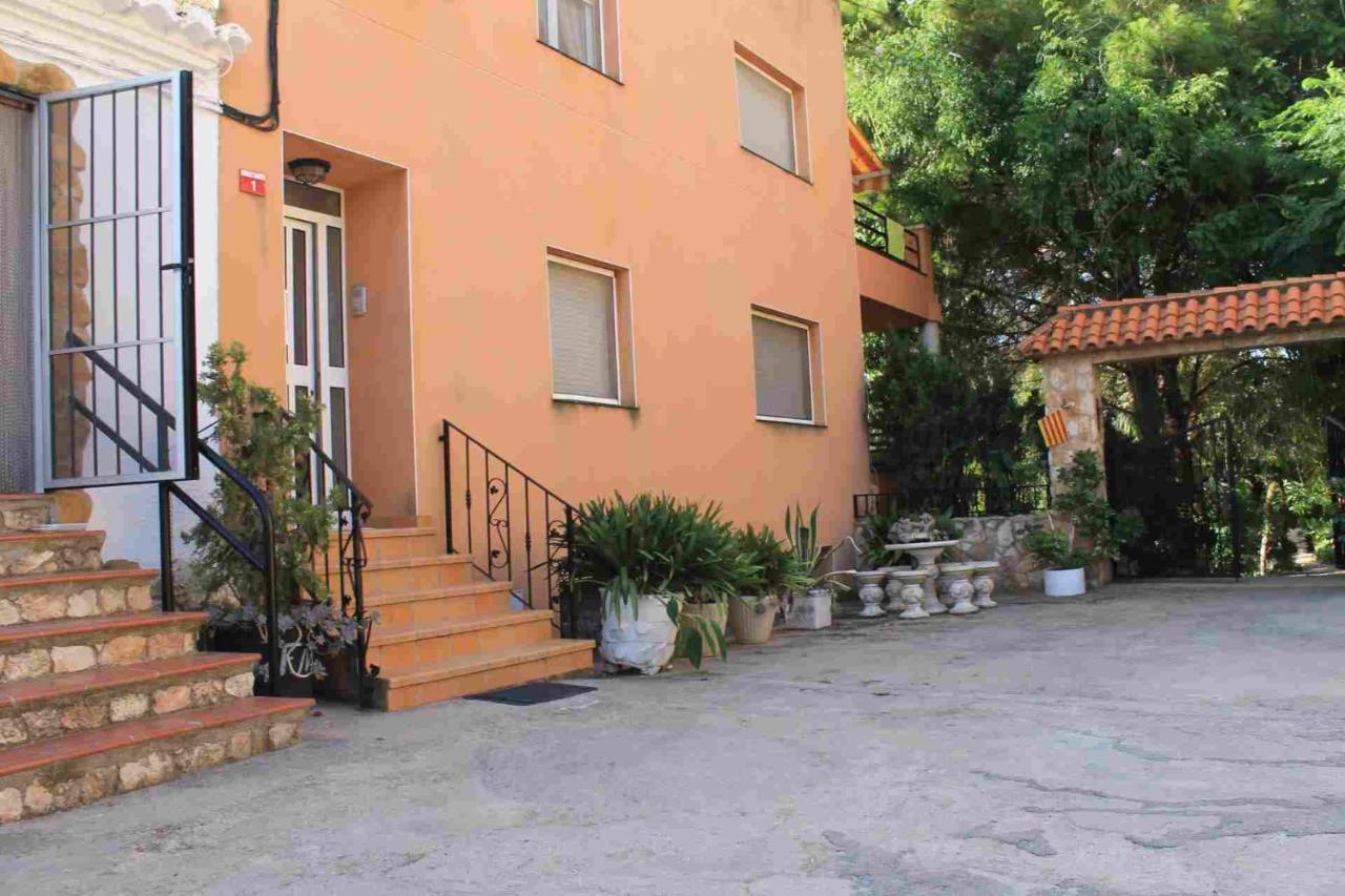 Casa Rural Complex Masia Del Tremendo Y Agroturismo Camarles エクステリア 写真